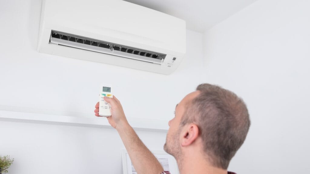 AC Cool Tips: गर्मियों में बिना AC के इन नेचुरल तरीकों से घर को रखें कूल!